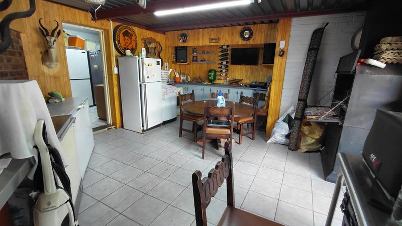 6 Bedroom Property for Sale in Fauna Free State